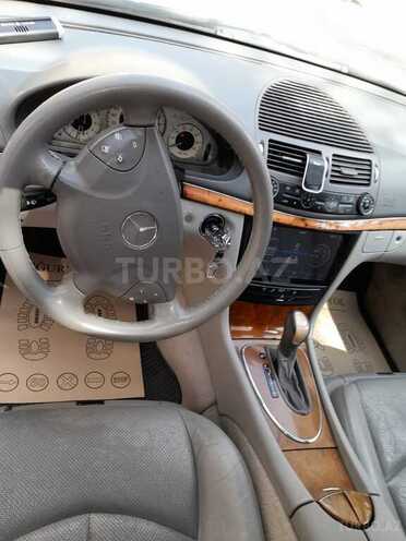 Mercedes E 320 2002, 288,000 km - 3.2 l - Laçın