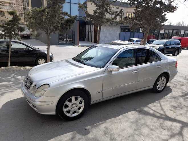 Mercedes E 320 2002, 288,000 km - 3.2 l - Laçın