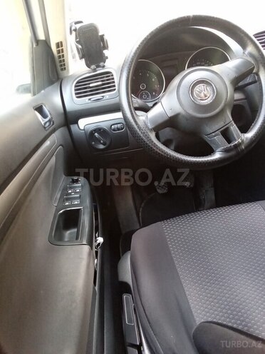 Volkswagen Golf 2010, 230,050 km - 1.6 л - Gəncə