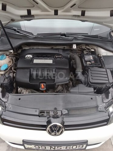 Volkswagen Golf 2010, 230,050 km - 1.6 л - Gəncə