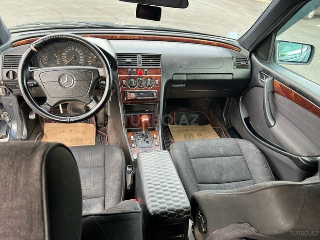 Mercedes C 180 1998, 258,000 km - 1.8 l - Bakı