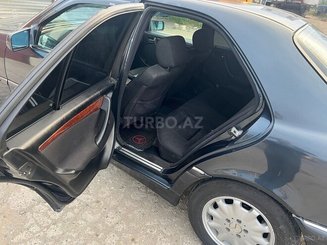 Mercedes C 180 1998, 258,000 km - 1.8 l - Bakı