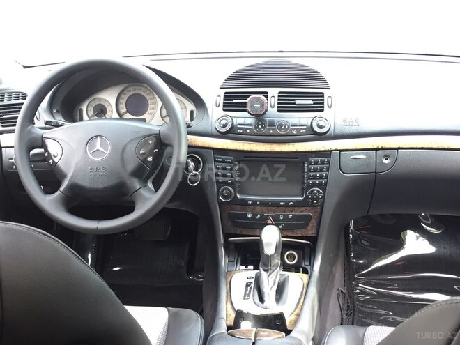 Mercedes E 270 2005, 250,000 km - 2.7 l - Bakı