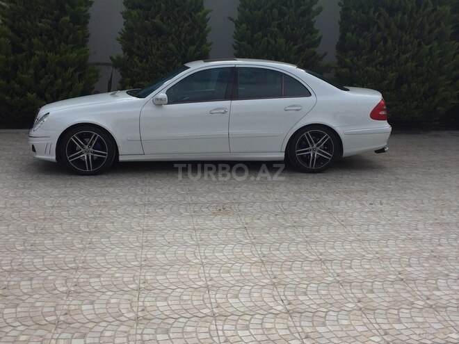 Mercedes E 270 2005, 250,000 km - 2.7 l - Bakı