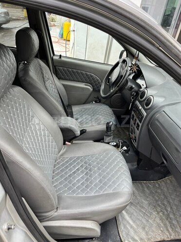 Dacia Logan 2008, 380,000 km - 1.5 л - Bakı