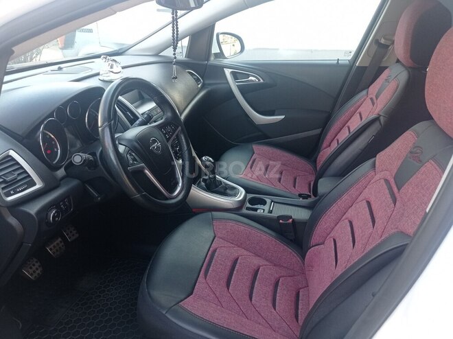 Opel Astra 2011, 150,000 km - 1.4 l - Goranboy