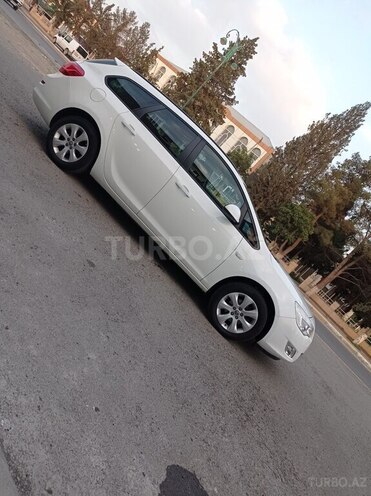 Opel Astra 2011, 150,000 km - 1.4 l - Goranboy