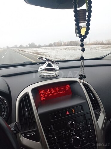 Opel Astra 2011, 150,000 km - 1.4 l - Goranboy