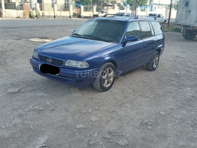 Opel Astra 1998, 231,200 km - 1.6 l - Salyan