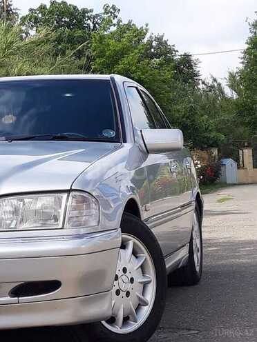 Mercedes C 240 1999, 145,876 km - 2.4 l - Ağcabədi