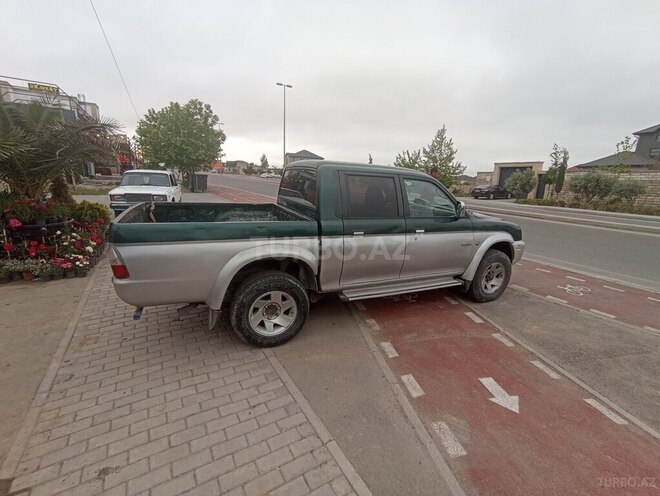 Mitsubishi L200 2002, 597,000 km - 2.5 l - Bakı