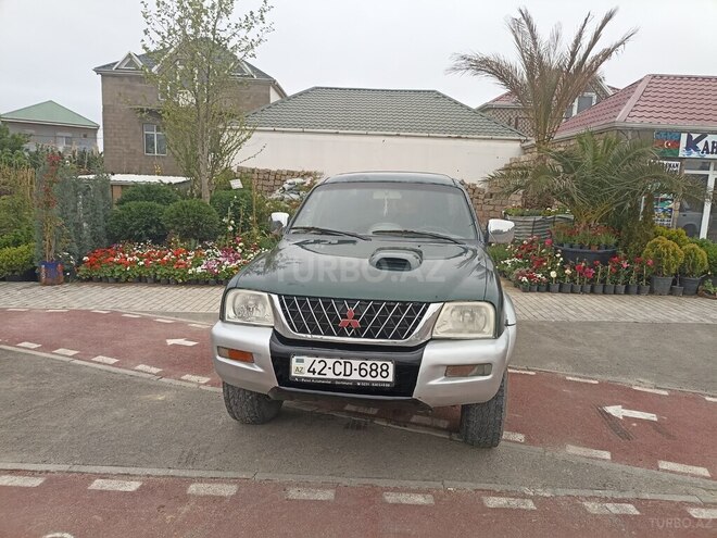 Mitsubishi L200 2002, 597,000 km - 2.5 l - Bakı