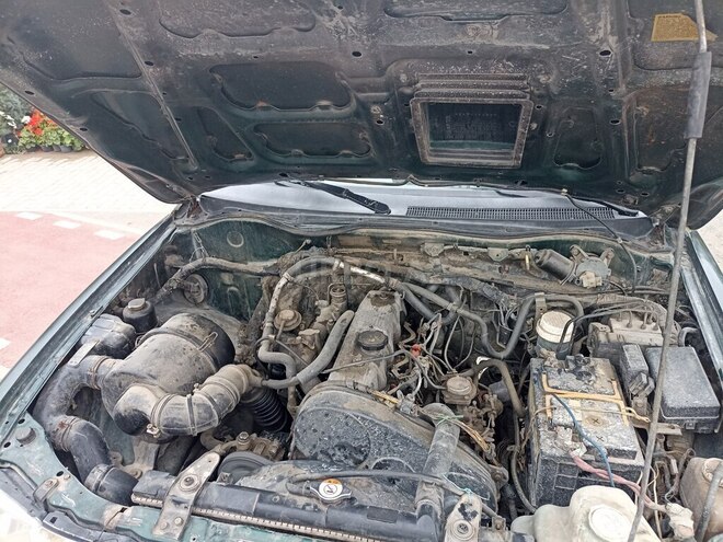 Mitsubishi L200 2002, 597,000 km - 2.5 l - Bakı