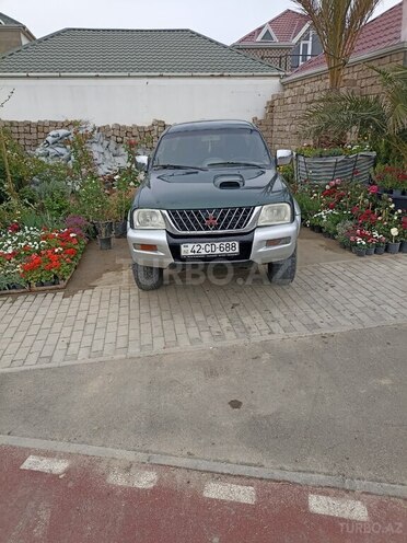 Mitsubishi L200 2002, 597,000 km - 2.5 l - Bakı
