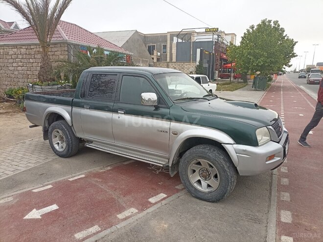 Mitsubishi L200 2002, 597,000 km - 2.5 l - Bakı
