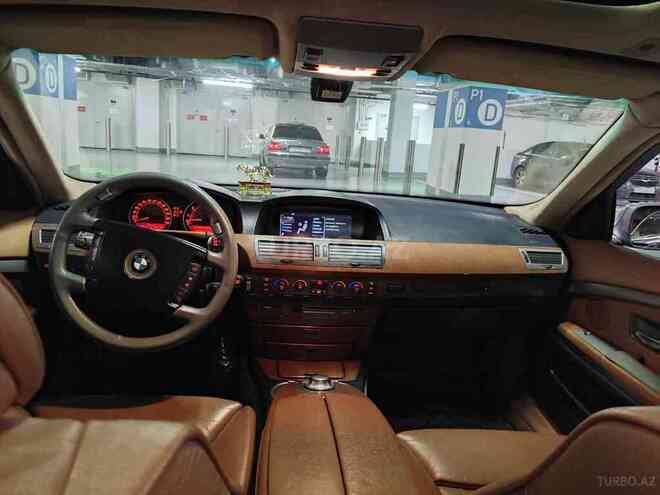 BMW 745 2001, 358,000 km - 4.4 l - Bakı