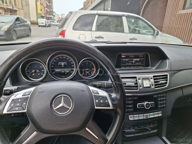 Mercedes E 220 2014, 380,000 km - 2.2 l - Bakı