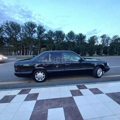 Mercedes E 220 1994, 536,000 km - 2.2 l - Şəmkir
