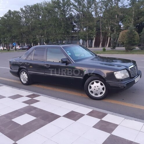 Mercedes E 220 1994, 536,000 km - 2.2 l - Şəmkir