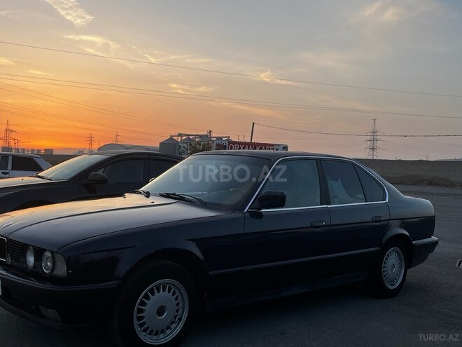 BMW 525 1991, 453,000 km - 2.5 l - Bakı