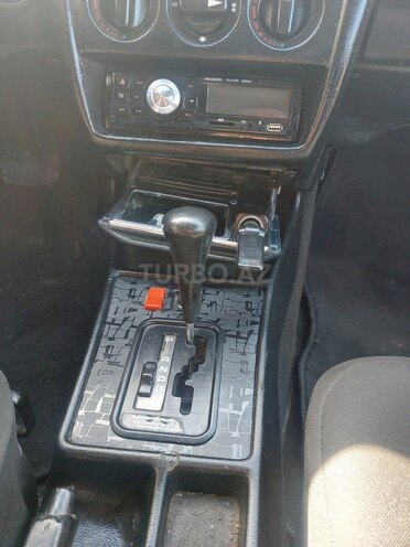 Mercedes 190 1990, 137,560 km - 2.0 л - Bakı
