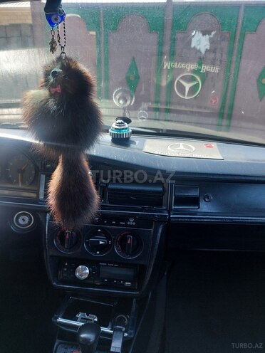 Mercedes 190 1990, 137,560 km - 2.0 л - Bakı