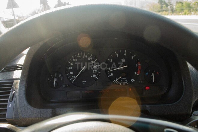BMW X5 2001, 470,000 km - 4.4 l - Bakı
