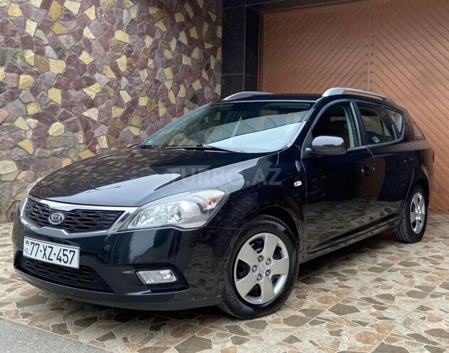 Kia Ceed 2010, 190,000 km - 1.4 л - Bakı