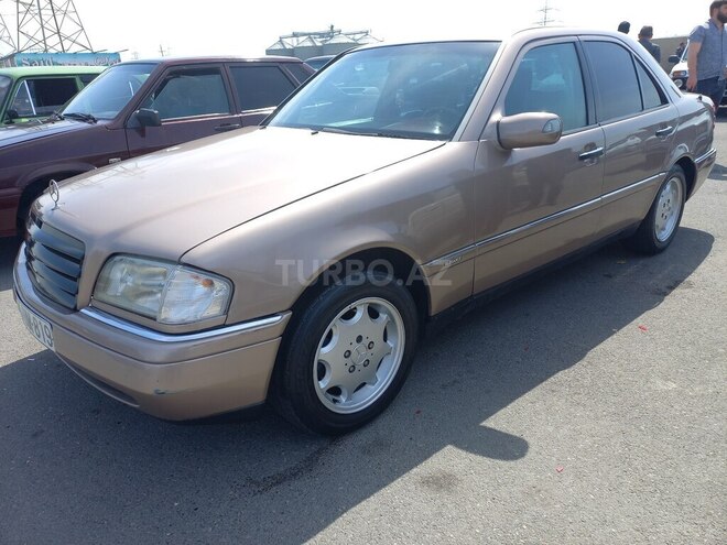 Mercedes C 220 1993, 446,842 km - 2.2 л - Bakı