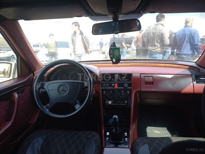 Mercedes C 220 1993, 446,842 km - 2.2 л - Bakı