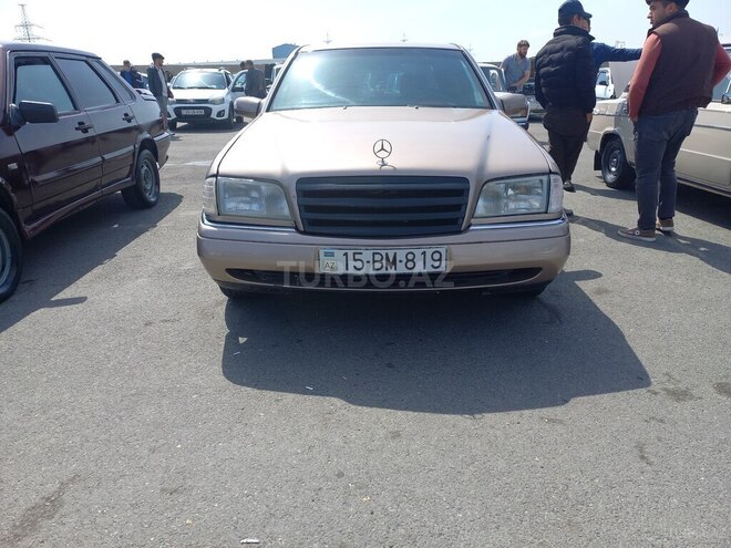 Mercedes C 220 1993, 446,842 km - 2.2 л - Bakı