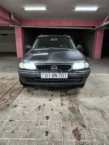Opel Astra 1998, 249,860 km - 1.6 l - Xırdalan