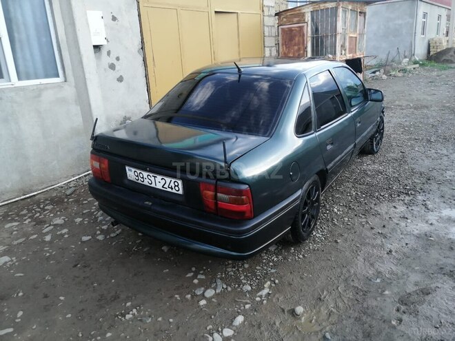 Opel Vectra 1994, 343,000 km - 1.8 l - Gəncə