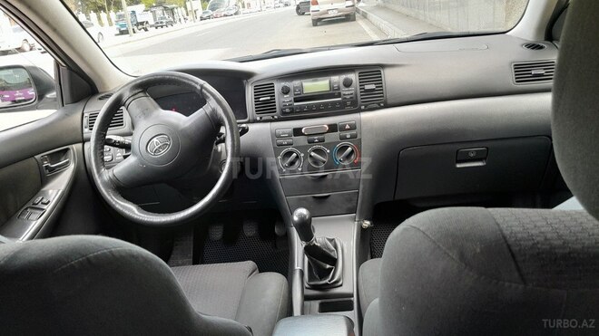 Toyota Corolla 2006, 250,000 km - 1.4 l - Bakı