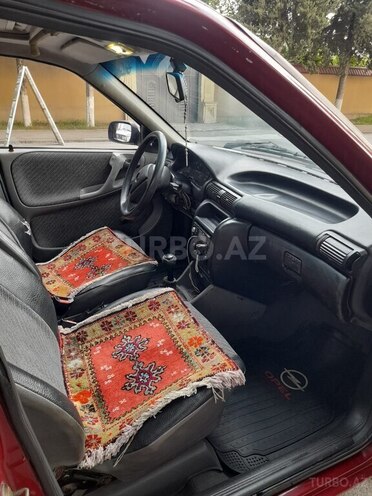 Opel Astra 1992, 52,000 km - 1.8 l - Bakı