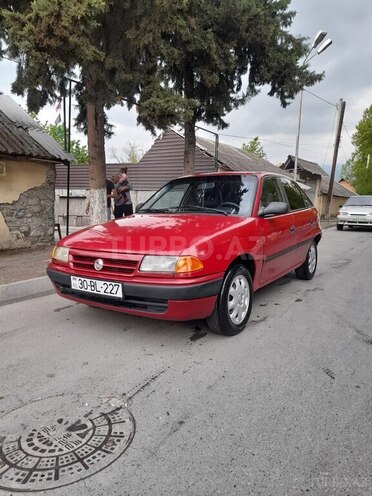 Opel Astra 1992, 52,000 km - 1.8 l - Bakı