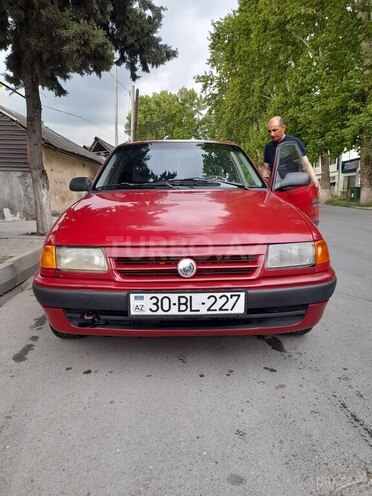 Opel Astra 1992, 52,000 km - 1.8 l - Bakı