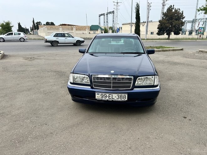 Mercedes C 180 2000, 325,000 km - 1.8 l - Gəncə