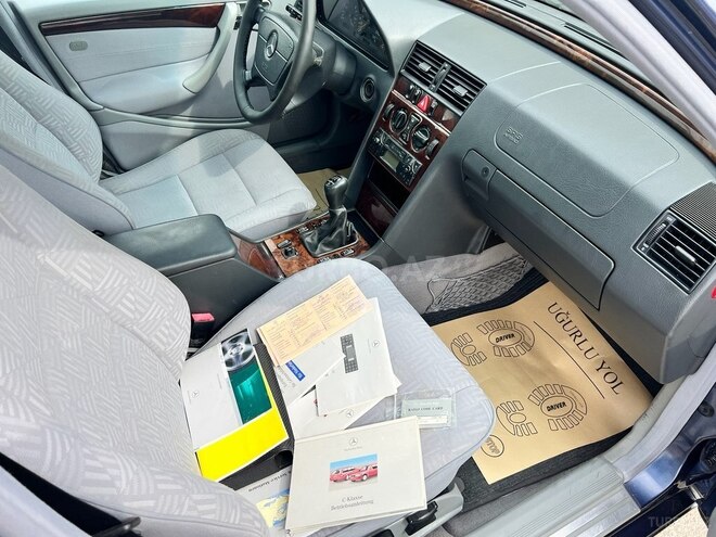 Mercedes C 180 2000, 325,000 km - 1.8 l - Gəncə