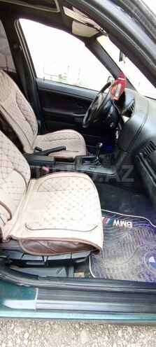 BMW 318 1995, 325,800 km - 1.8 л - Mingəçevir