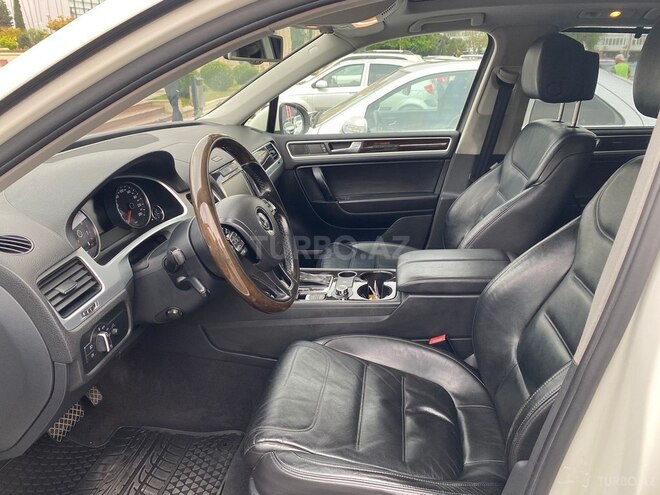 Volkswagen Touareg 2011, 239,000 km - 3.6 l - Bakı