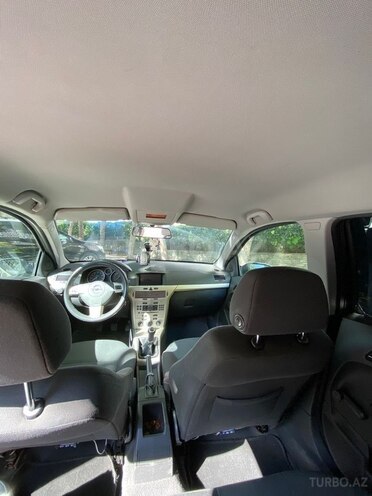 Opel Astra 2008, 280,000 km - 1.4 l - Bakı