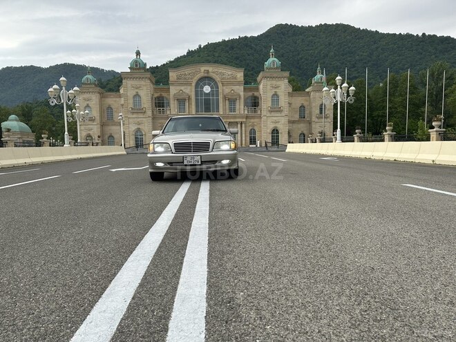 Mercedes C 230 1998, 293,951 km - 2.3 l - Qəbələ