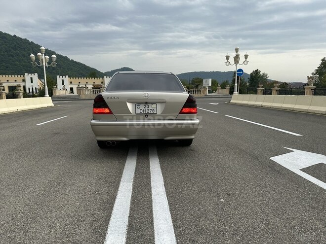 Mercedes C 230 1998, 293,951 km - 2.3 l - Qəbələ