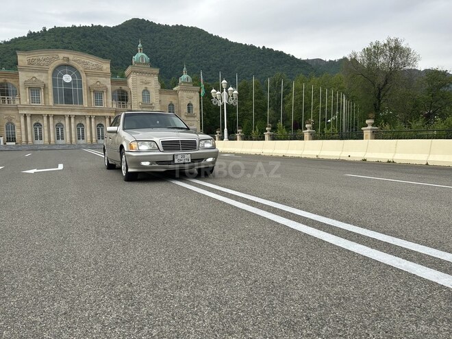 Mercedes C 230 1998, 293,951 km - 2.3 l - Qəbələ