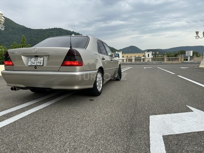 Mercedes C 230 1998, 293,951 km - 2.3 l - Qəbələ