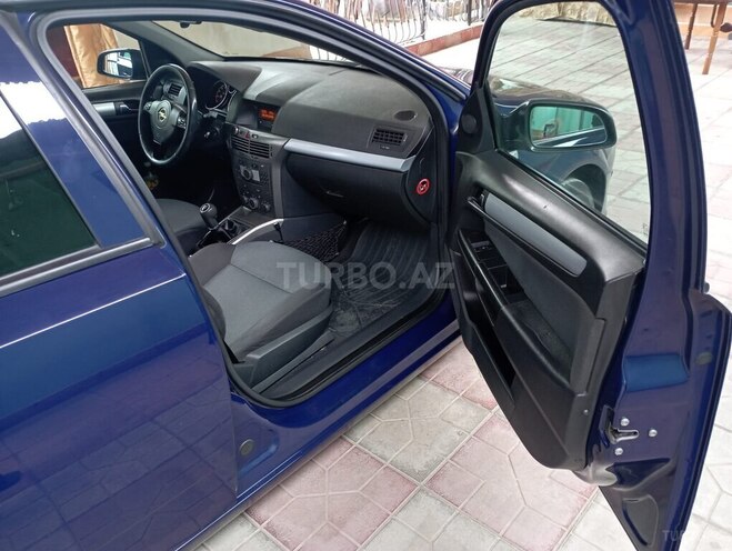Opel Astra 2006, 280,000 km - 1.4 l - Sumqayıt