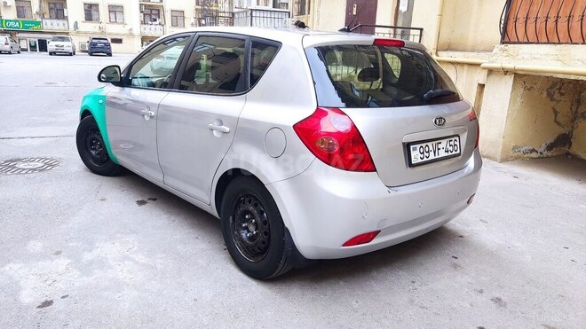 Kia Ceed 2007, 370,000 km - 1.6 l - Bakı