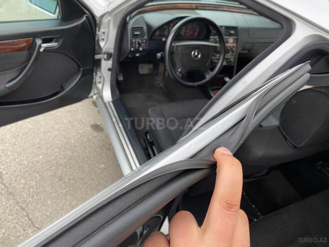 Mercedes C 220 1999, 267,000 km - 2.2 l - Xaçmaz