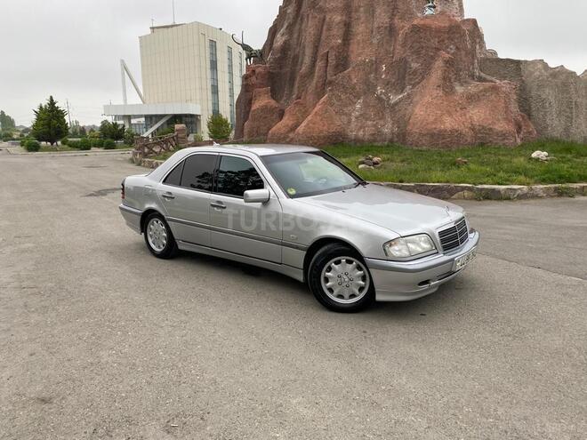 Mercedes C 220 1999, 267,000 km - 2.2 l - Xaçmaz